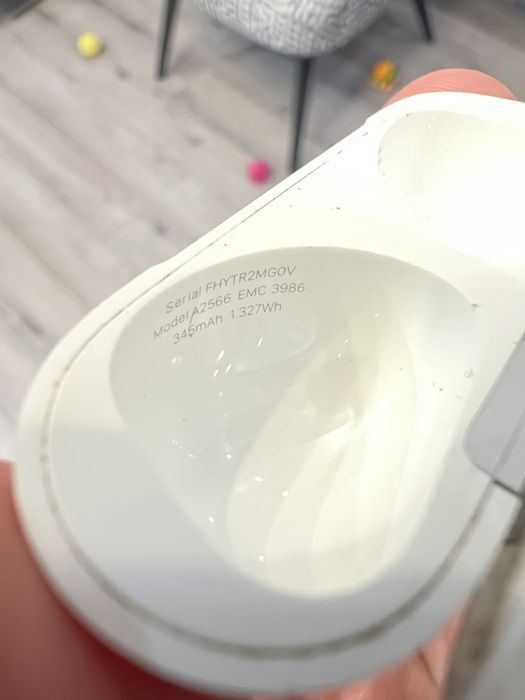 кейс AirPods a2566