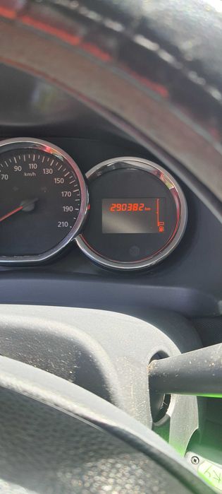 DACIA Logan 2016 — imagine 3