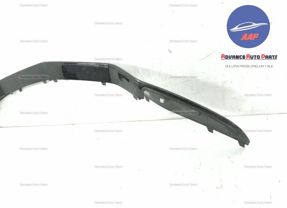 Карбонов спойлер за предна броня 63 AMG оригинален Mercedes-Benz С-Кла