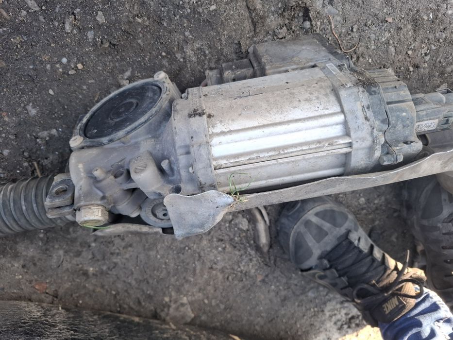 Vand caseta direcție perfect functionala vw passat b6 an 2008