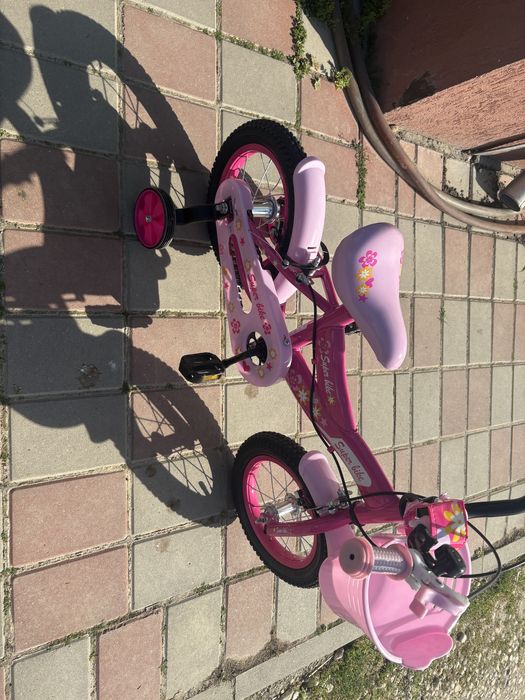 Bicicleta fetite 3-5 ani.