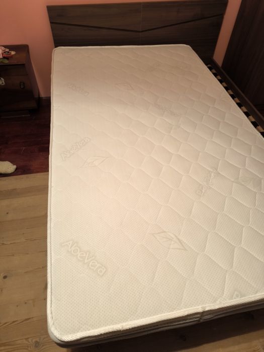 Двулицев матрак мемори  Naturcare Aloe Vera