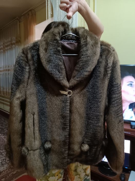 Продам шубку новая