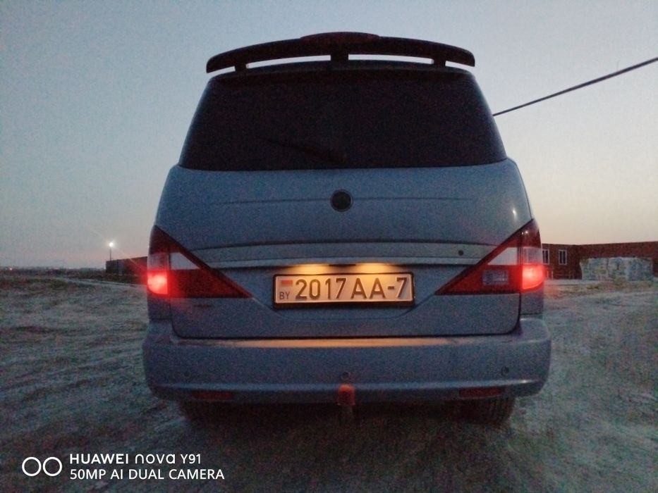 Продаётся Ssang Yong Rodius 2005 год