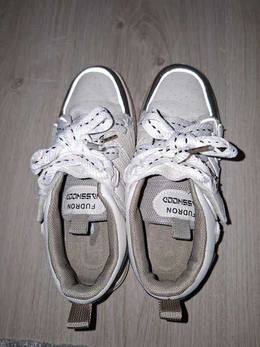 Крассовки для девочек