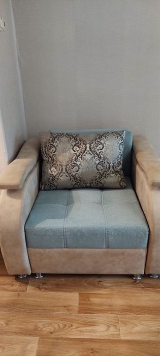 Диван 3,2,1 в идельном состоянии
