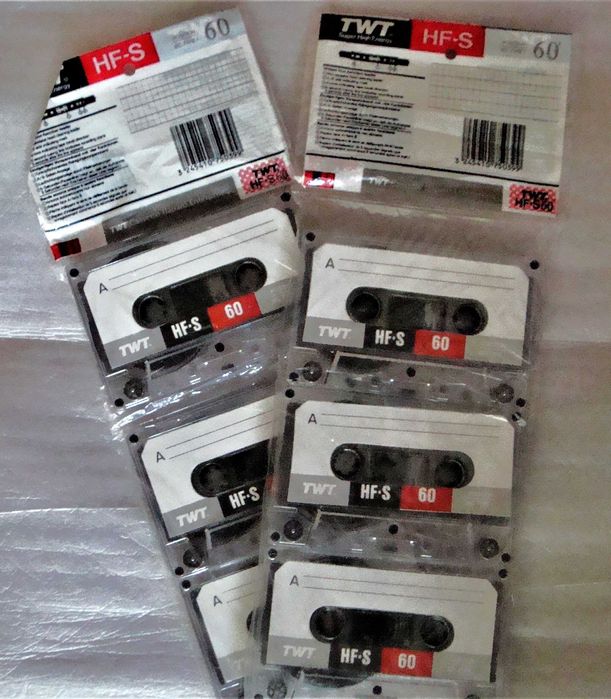 аудио система "Fisher"+аудиокасети TWT