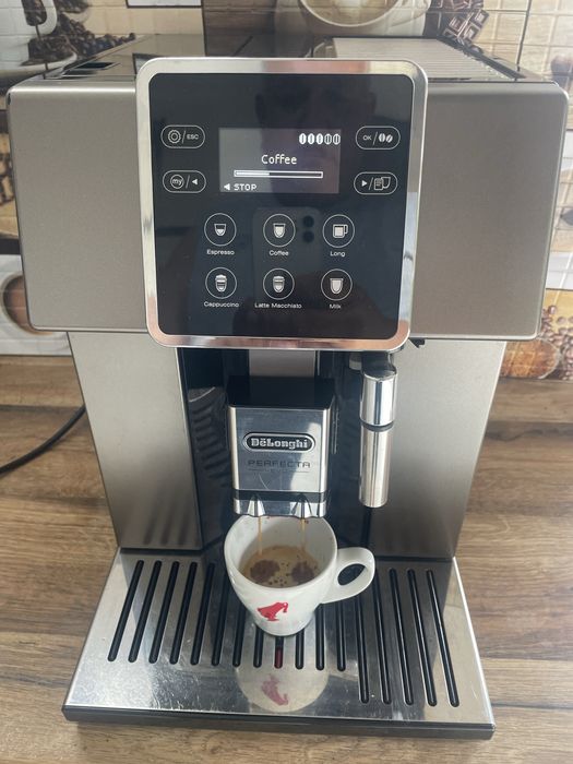 Aparat cafea Delonghi Perfecta EVO