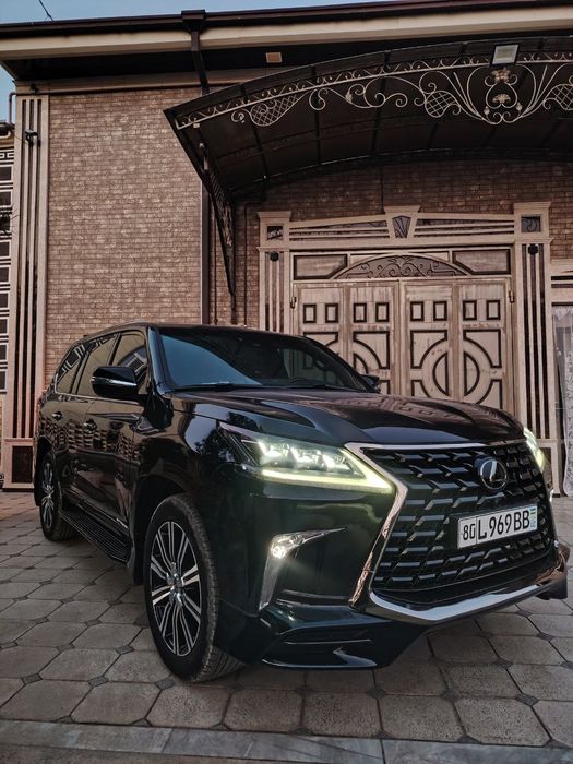 2020 йил LEXUS. LX 570 s сотилади