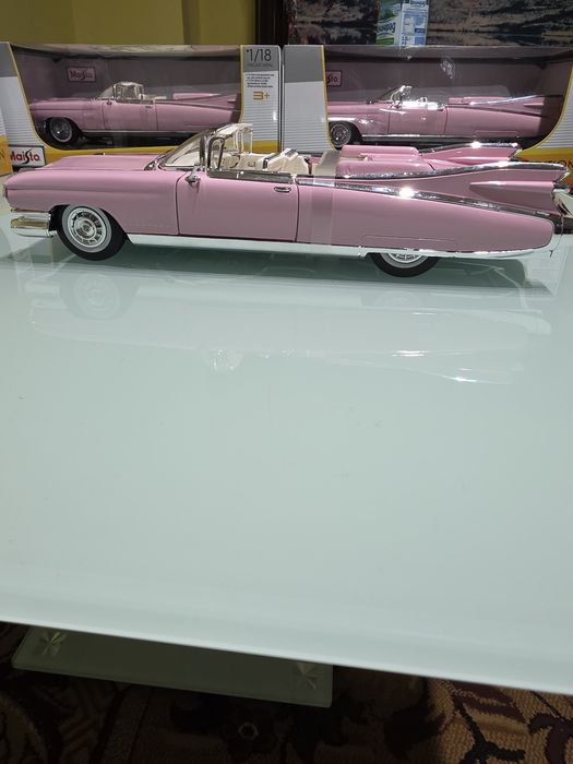 Cadillac Eldorado (1:18)