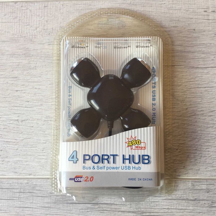 чисто НОВ USB хъб разклонител 4 Ports USB 2.0 Hub