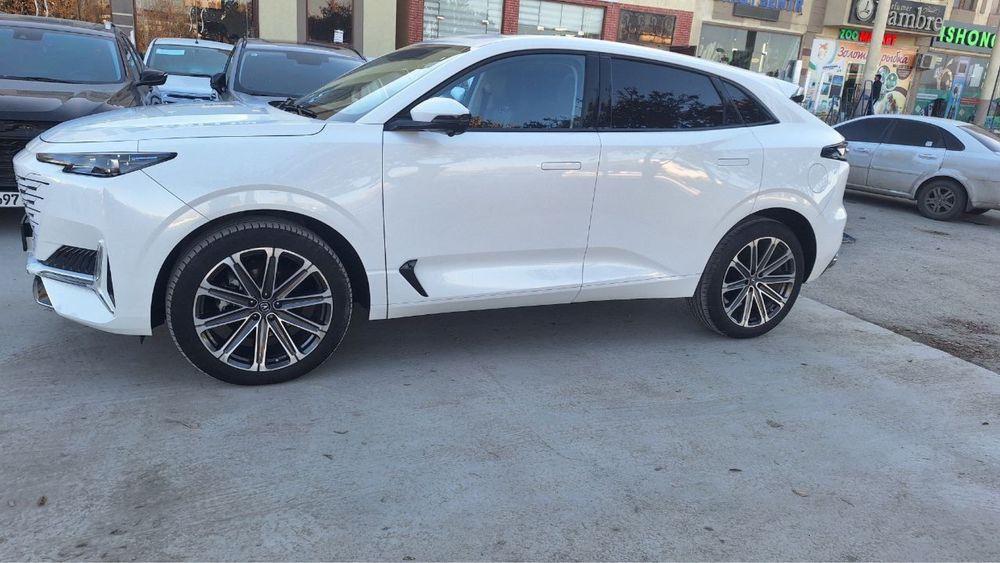 Changan uni-k avtomobili