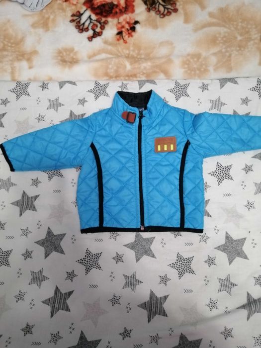 Vând Geaca bebeluș