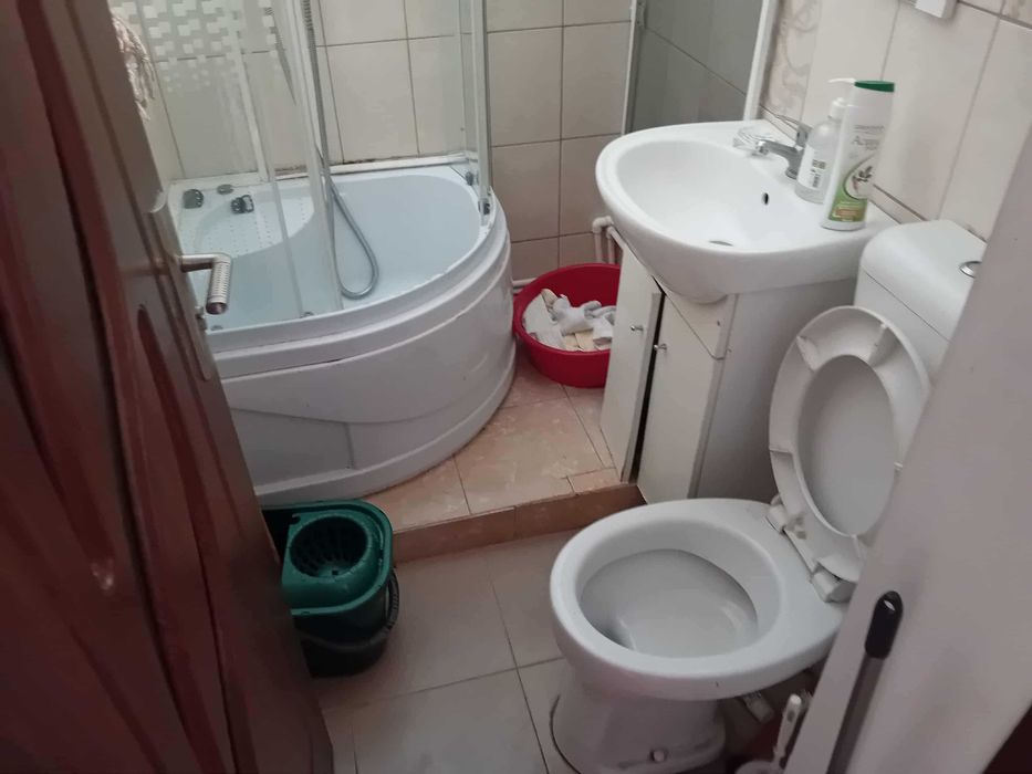 Ap 2 Cam Maratei aproape central 41mp etaj 1 decomandat centrala