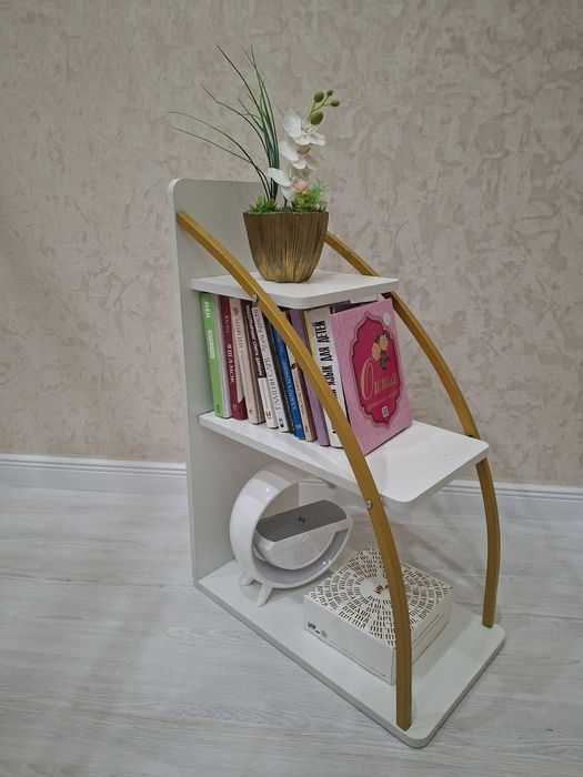 Журнальный столик