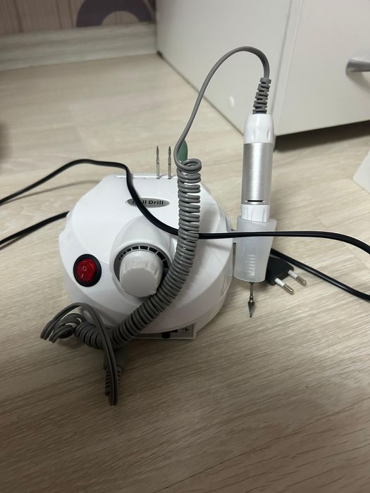 Апарат для маникюра (Nail Drill)