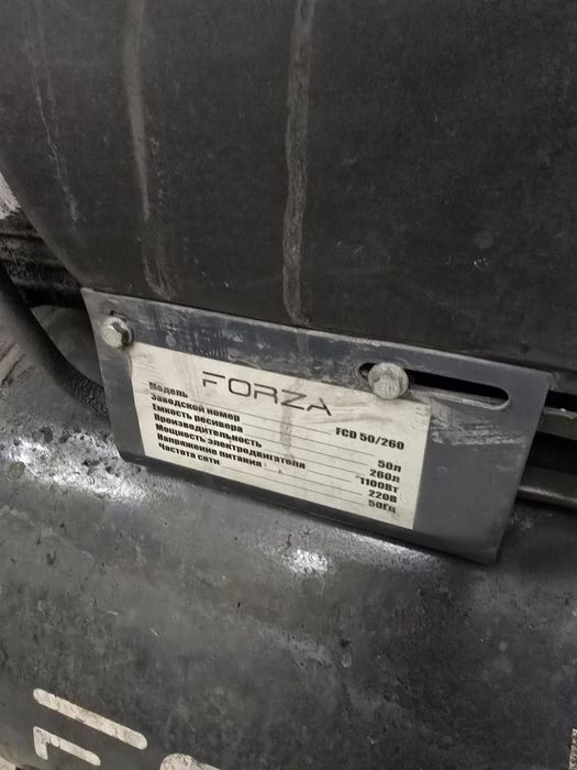 Воздушный компрессор , углорез по металлу