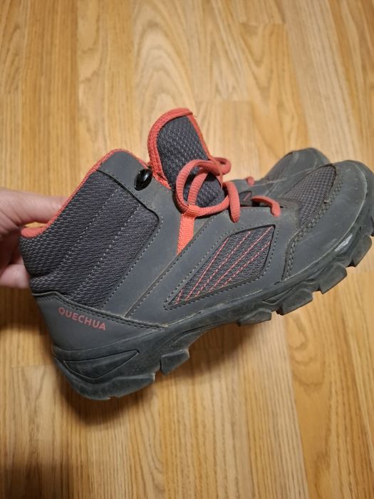Туристически обувки 36 н.