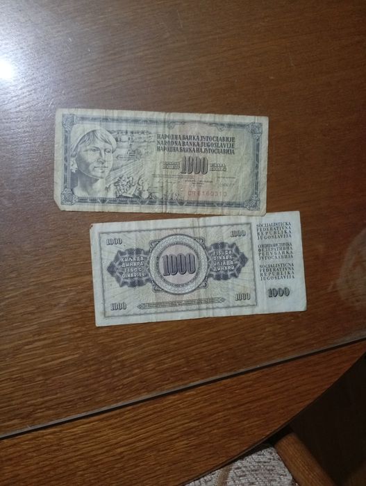 Vând doua bancnote de 1000 dinari Iugoslavia