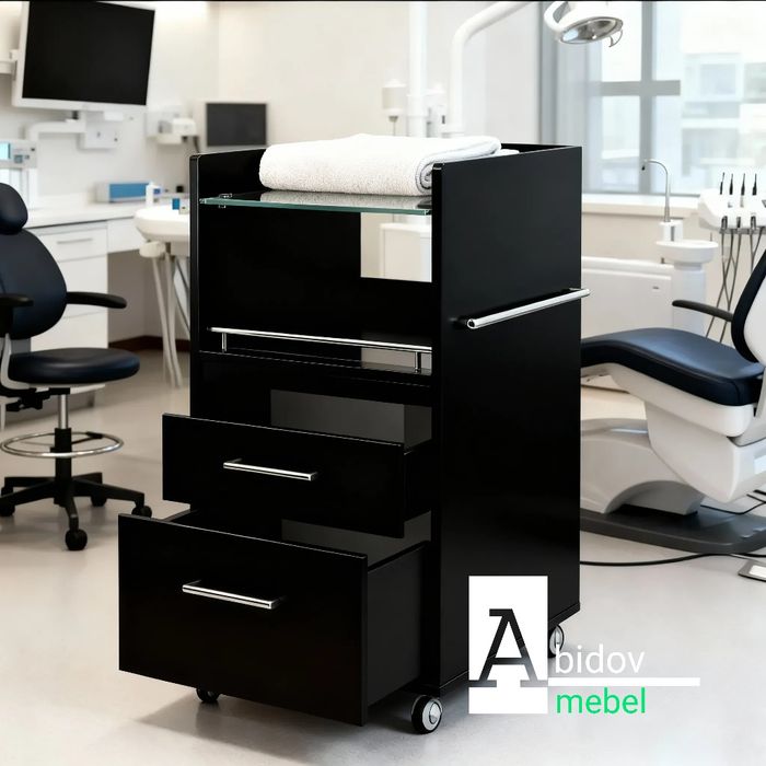 Универсальная медицинская тележка для кабинета .