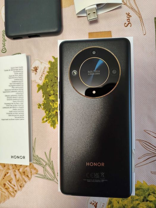 Honor magic light 6 256/8ram
