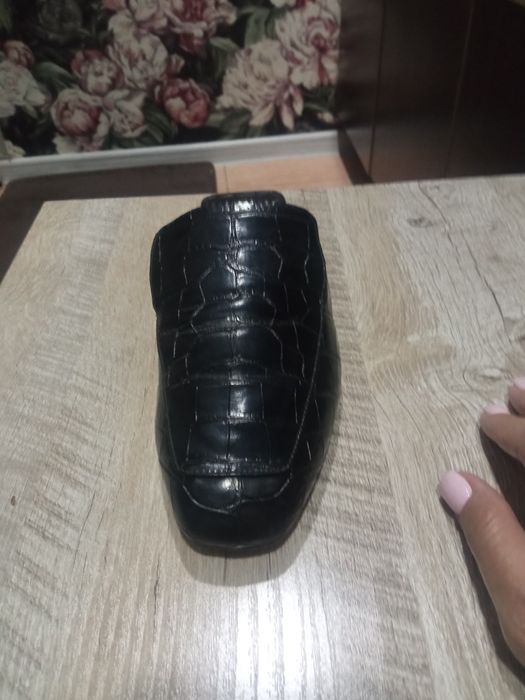 Мюлли-шлепки Zara