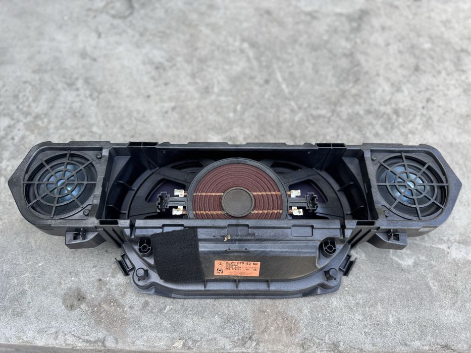 Бас говорител Harman Kardon logic 7 за Mercedes W221/W216