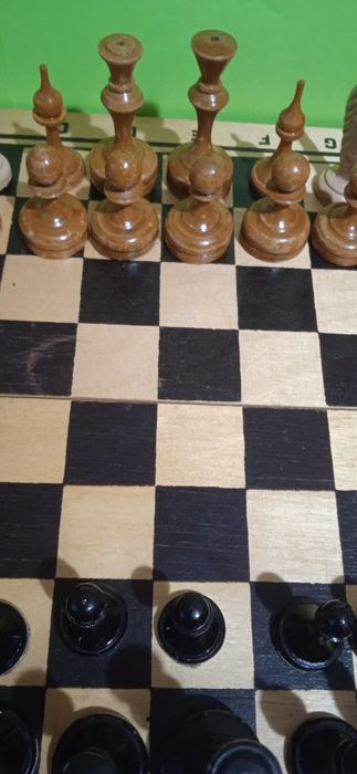 Игры для детей и взрослых: Шахматы, Лото, Домино