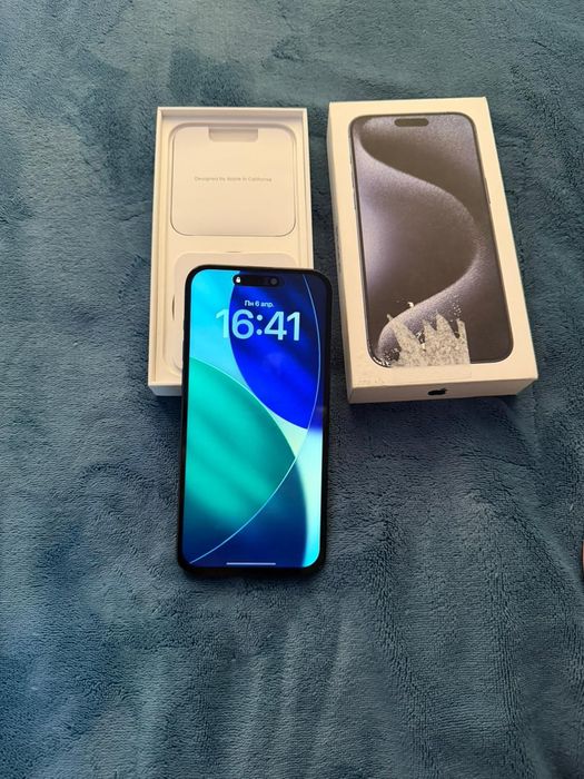 Продам айфон 15 про макс