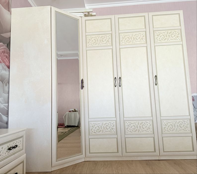 Продается мебель спальний гарнитур