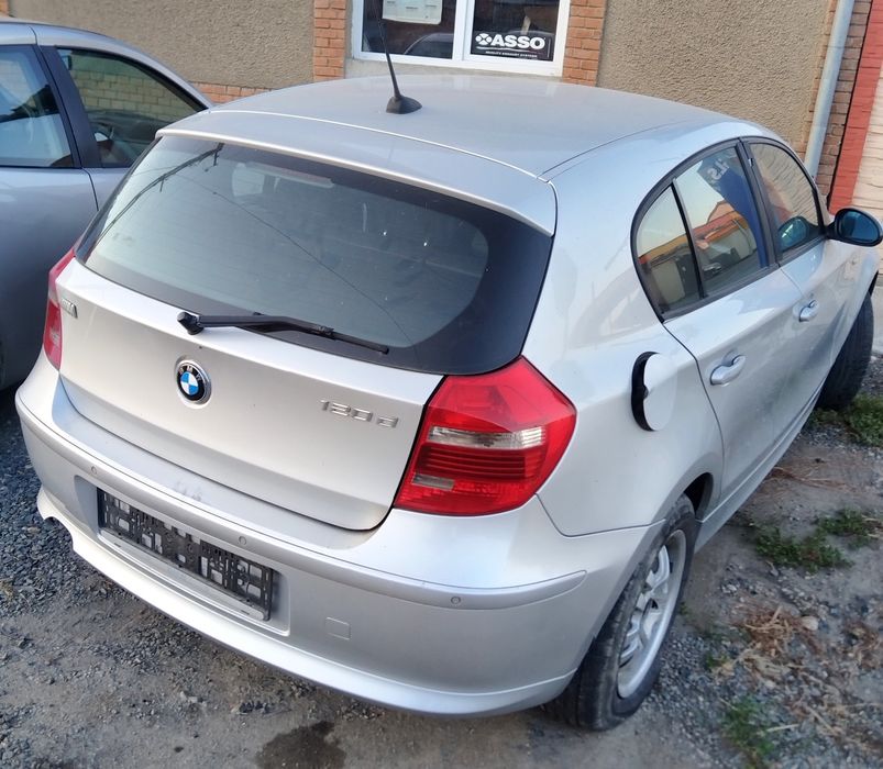 Usa/usi stanga/dreapta BMW Seria 1 E87/E81 LCI Facelift an 2007-2012