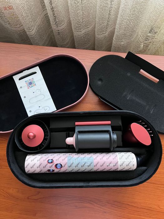 Dyson air wrap id