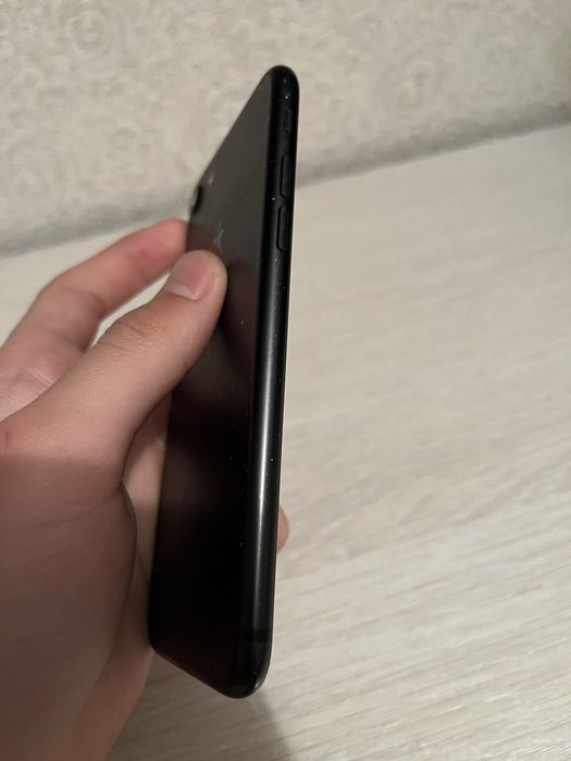 Айфон 7, рабочий