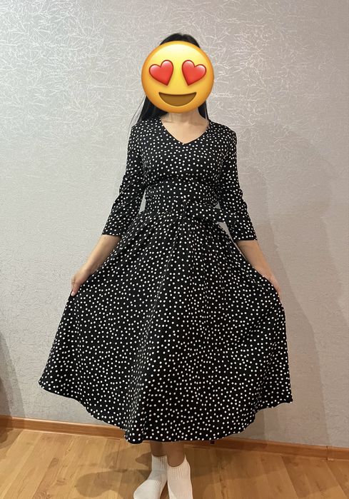 Продам Платья 44-46 рр