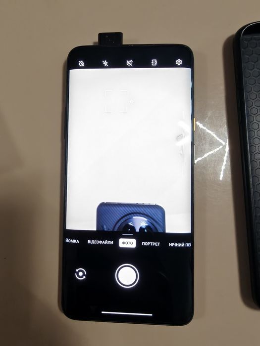 OnePlus 7t Pro 5g  EU Mclaren edition HD1913