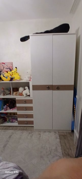 Срочно продам шкаф и комод