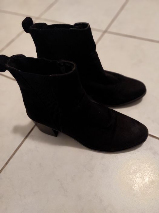 Botine din piele intoarsa 38