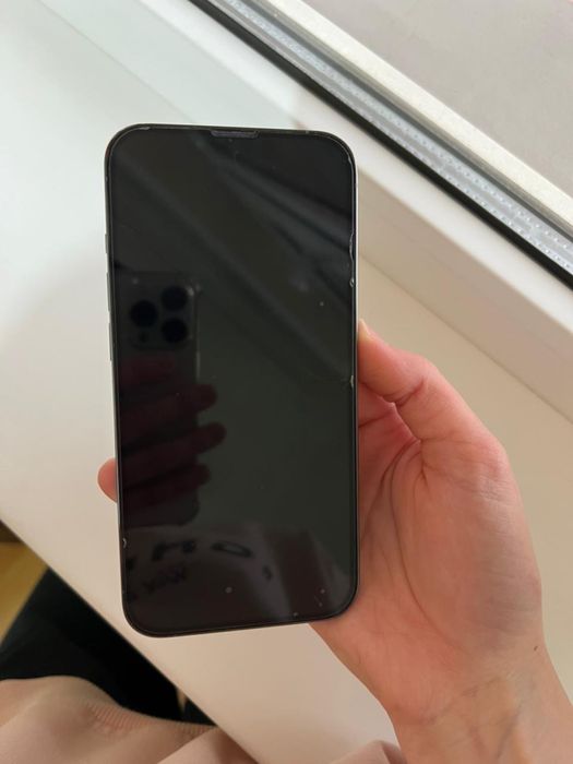 iPhane 13 pro 128гб