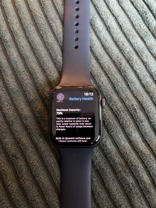 Apple Watch SE GPS 44mm
