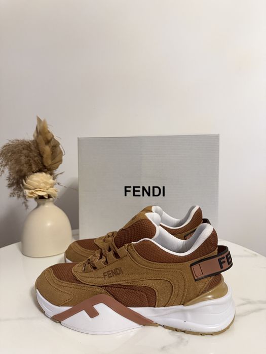 Adidasi Fendi Flow Low Top Maro