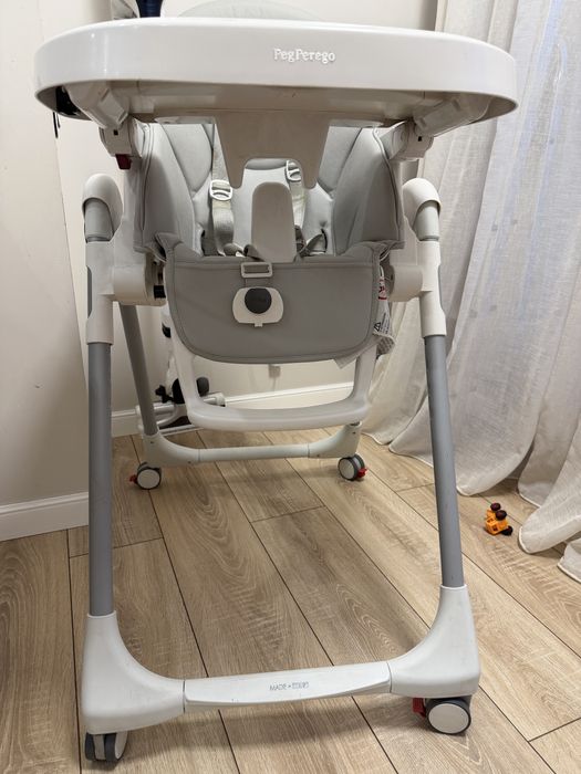 Продаю детский стульчик Peg-perego
