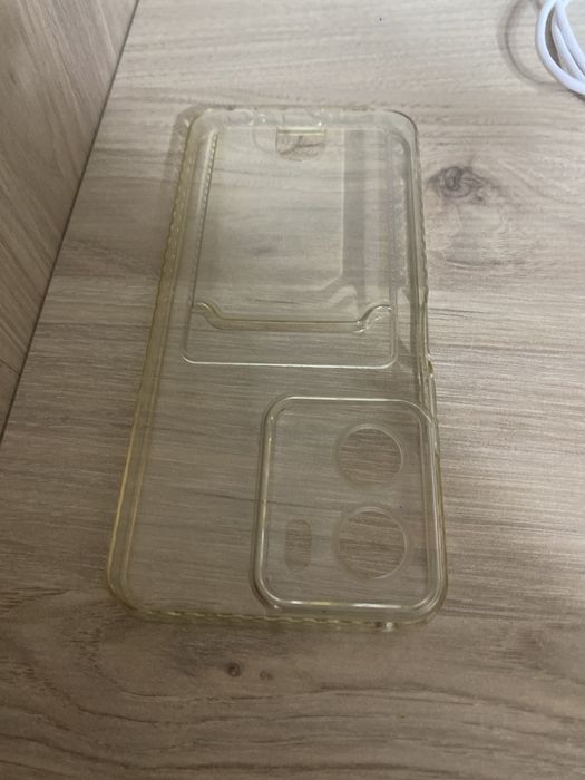 Продам телефон vivo v16