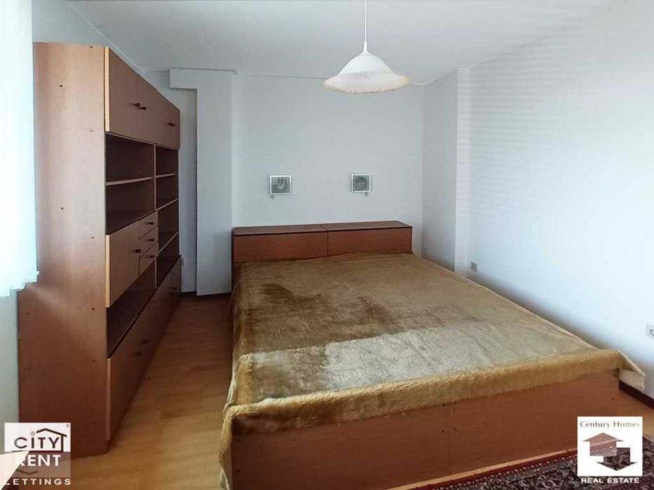 Дава се под наем Тристаен апартамент в Велико Търново, Център - 82 кв.м за 410 € - Снимка #6