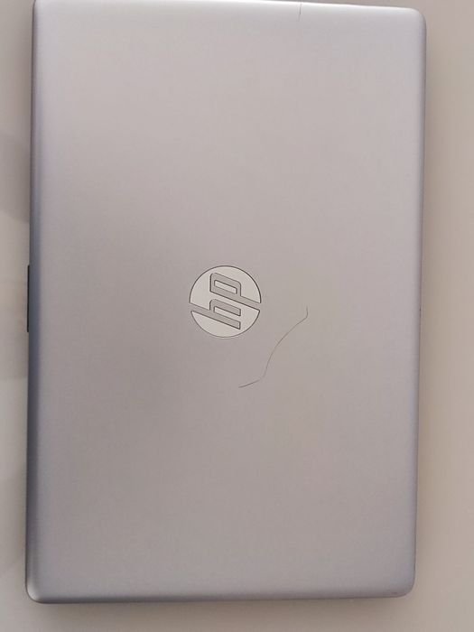 HP 250 G7 /15.6/ i3-1005G1 /8GB ram/256 GB nvme