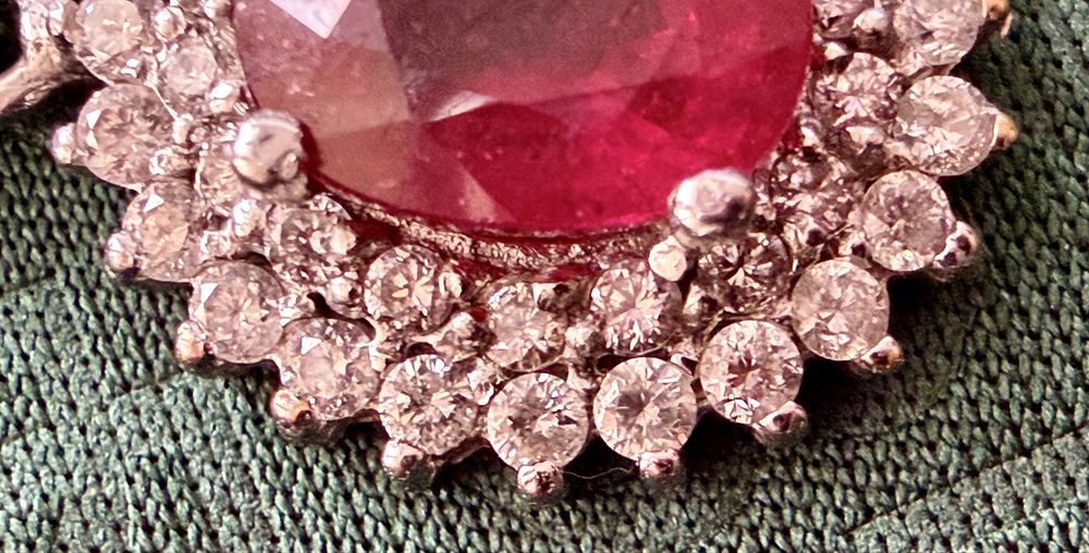 Златна висулка 18к