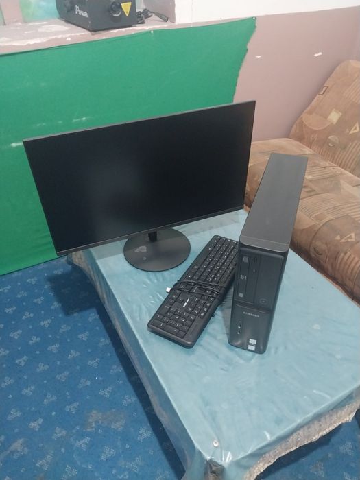 Компьютер продаётся