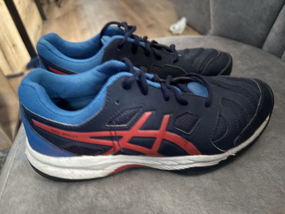 Маратонки Asics 38 номер