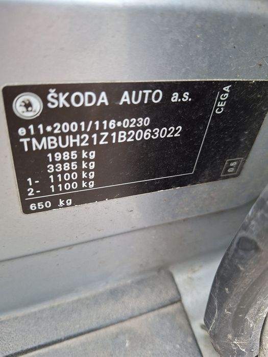 Шкода Октави vrs комби 2.0 тди DSG  2012 год