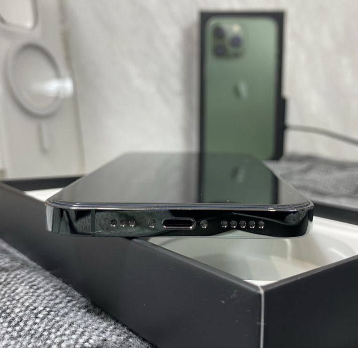 iPhone 13 Pro - 256GB, Alpine Green