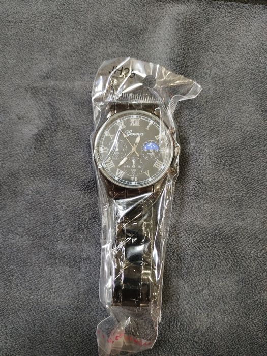 Продам часы наборы подарок